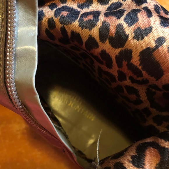 Boots - Picture 4 of 4